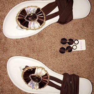 Holiday special 🎁 sandals earrings set